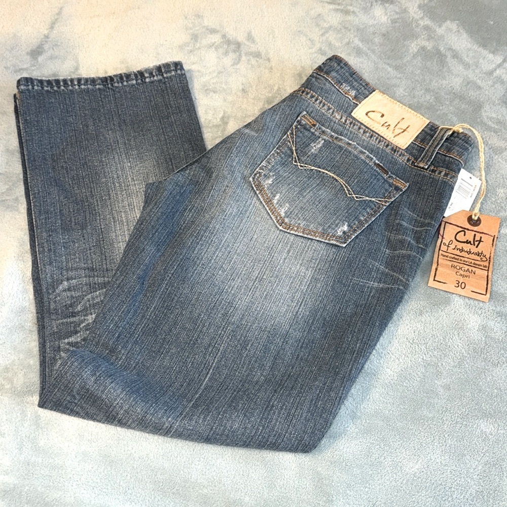 NWT Cult of Individuality Crop Jeans